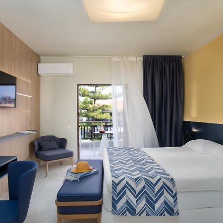 Bourtzi Hotel Città di Skiathos Esterno foto