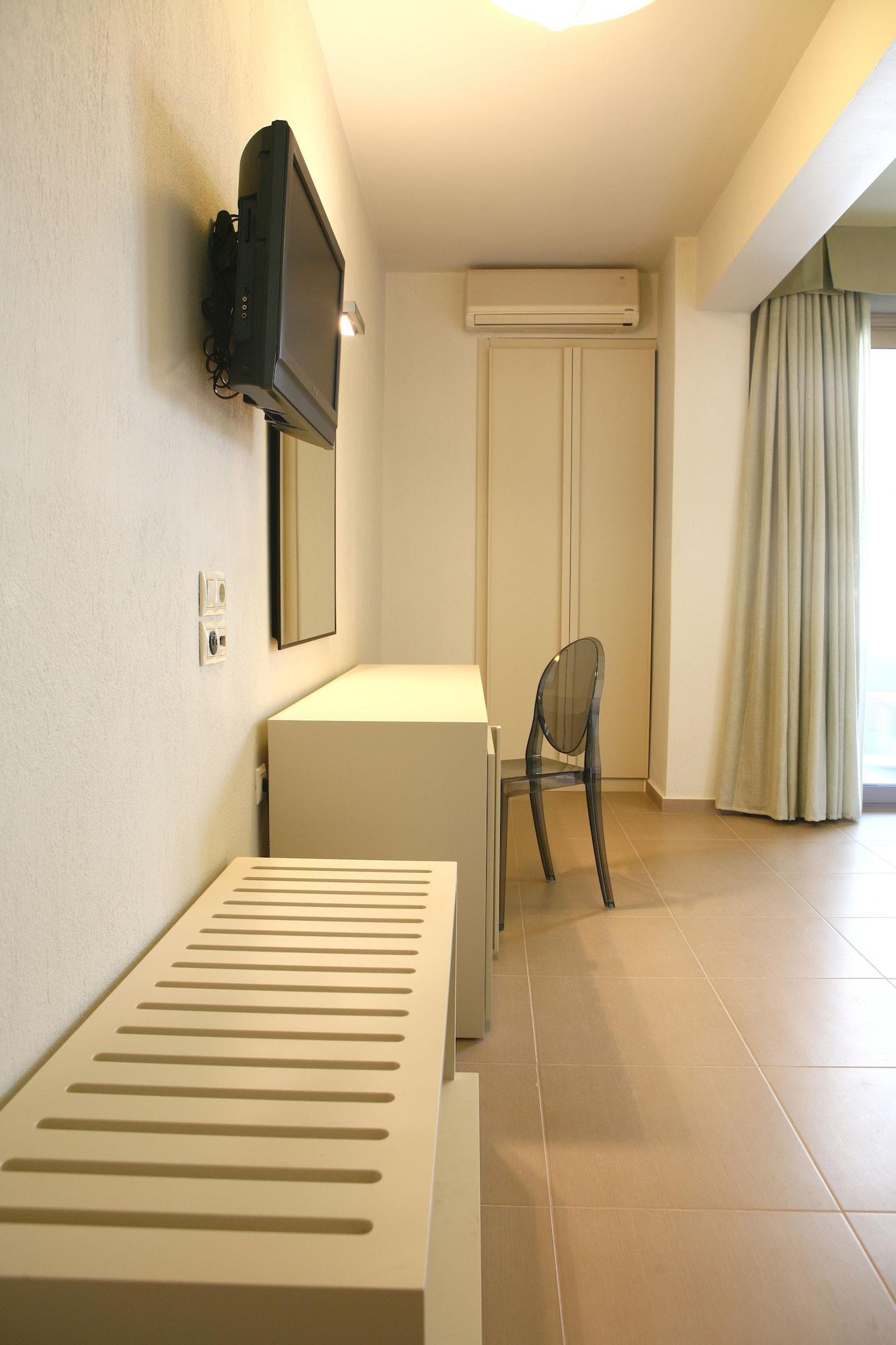 Bourtzi Hotel Città di Skiathos Esterno foto